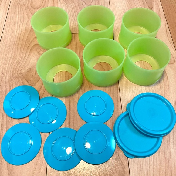 Tupperware Ice Cream Sandwich Stackers - Picture 1 of 2